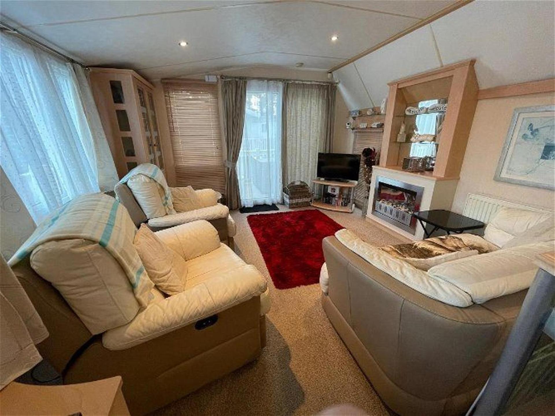 Coastal Retreat At Cayton Bay